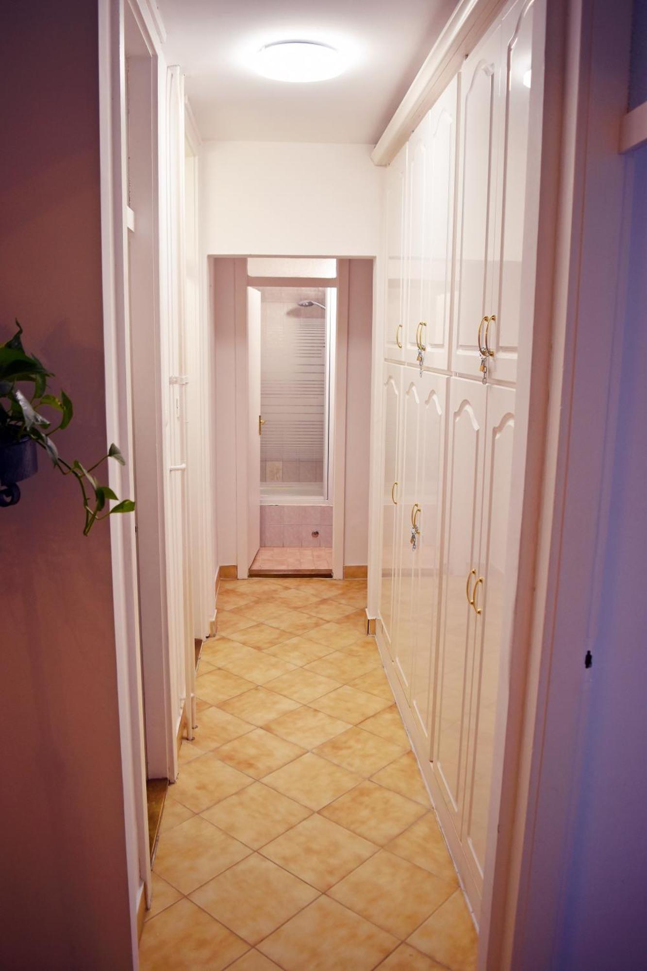Belvarosi Classic Apartman 85 Square Meters Szombathely Exteriér fotografie