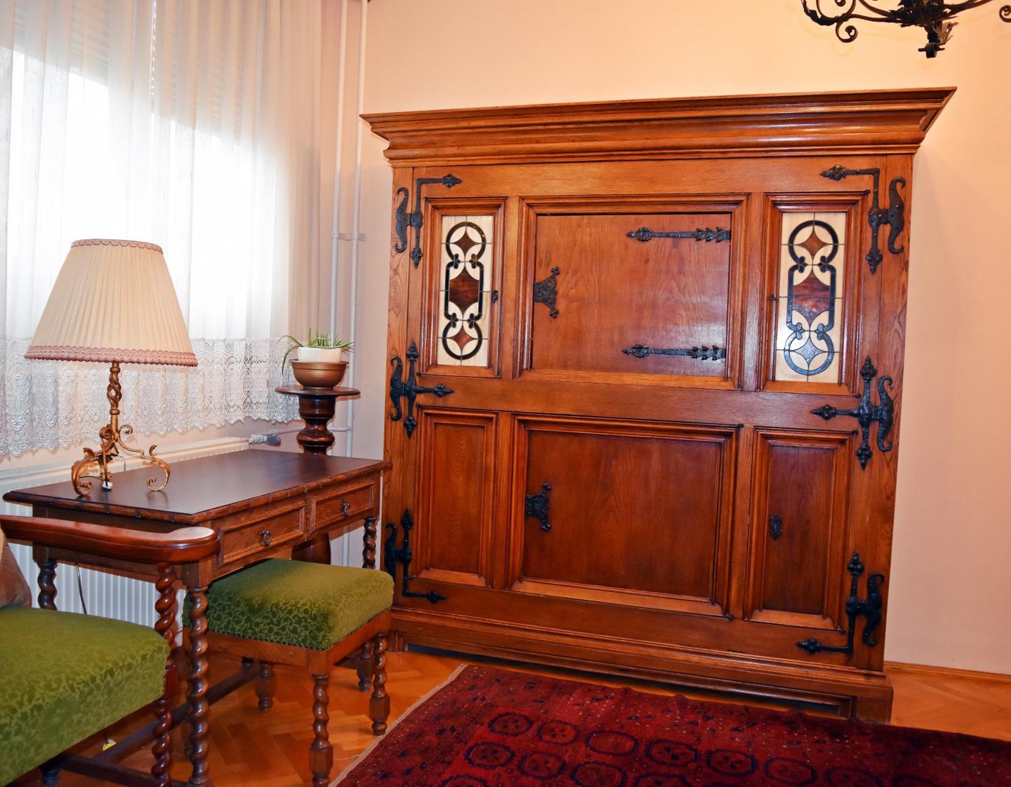 Belvarosi Classic Apartman 85 Square Meters Szombathely Exteriér fotografie